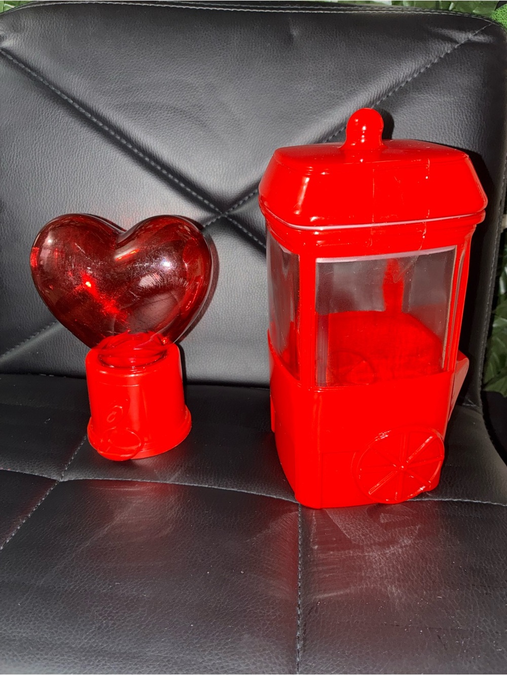 Valentine day assorted bundle of 36 items - Picture 2 of 10